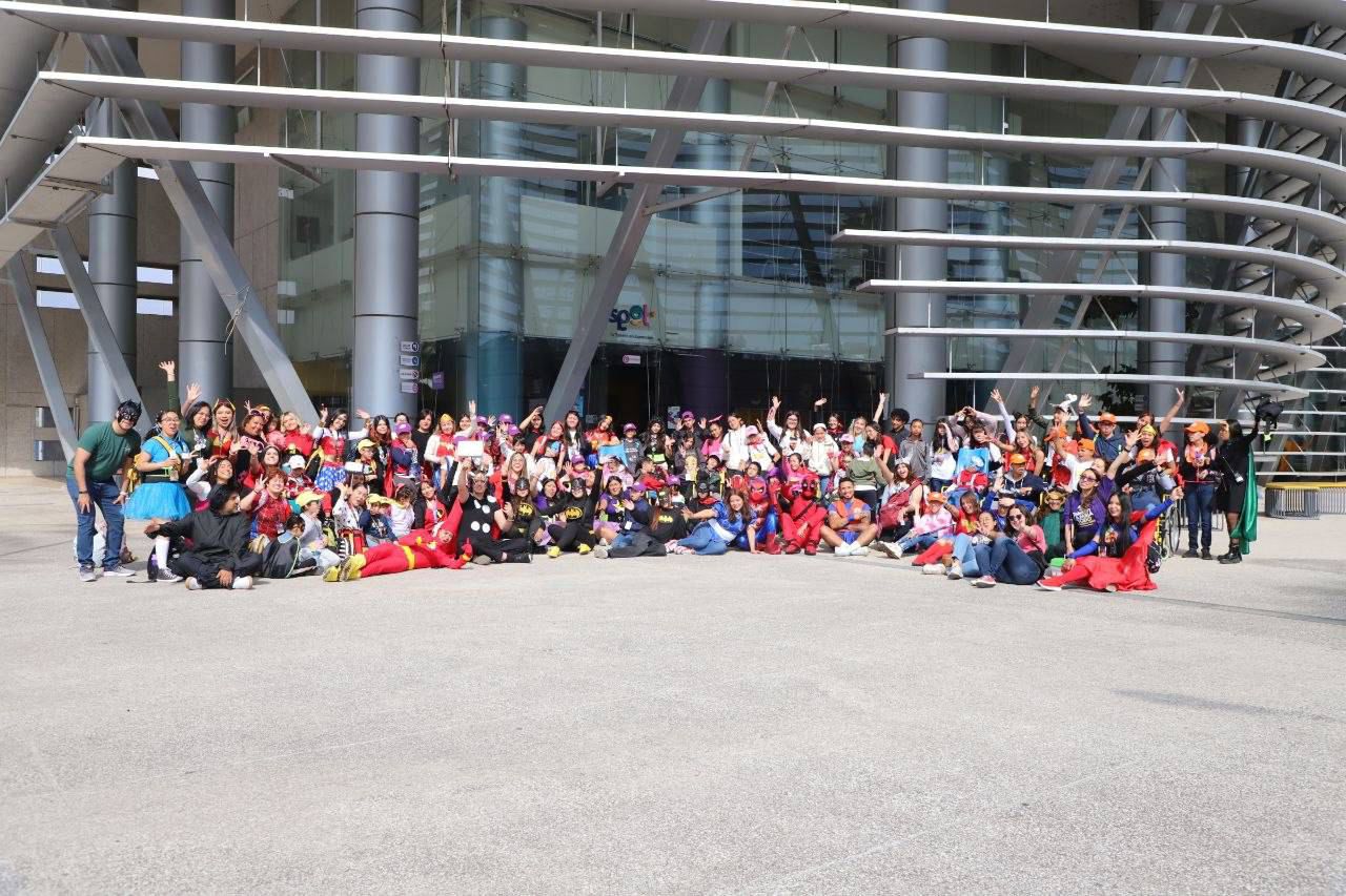 RALLY DE SUPERHÉROES - Foto 1